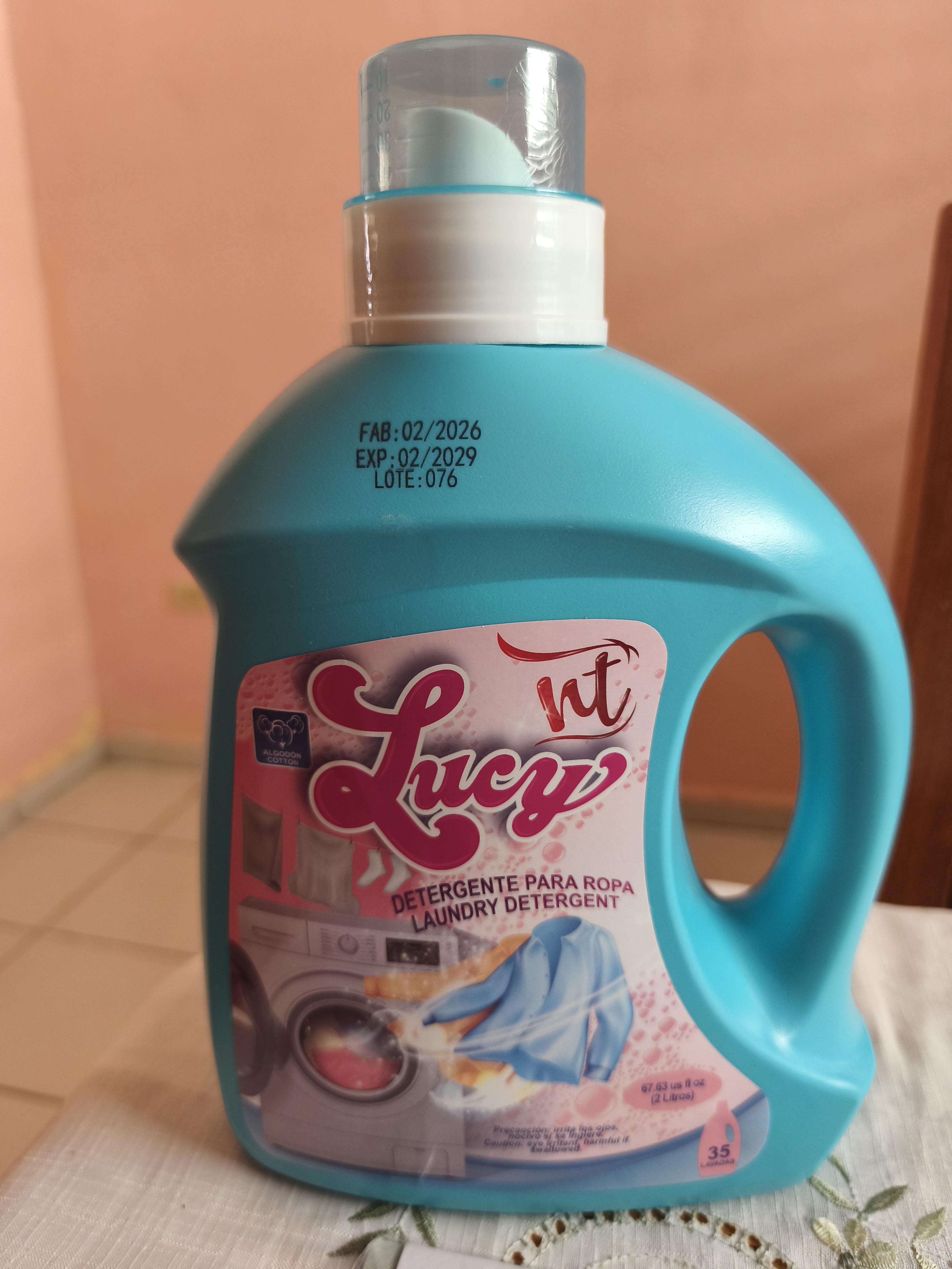 Detergente Lucy - Image 1