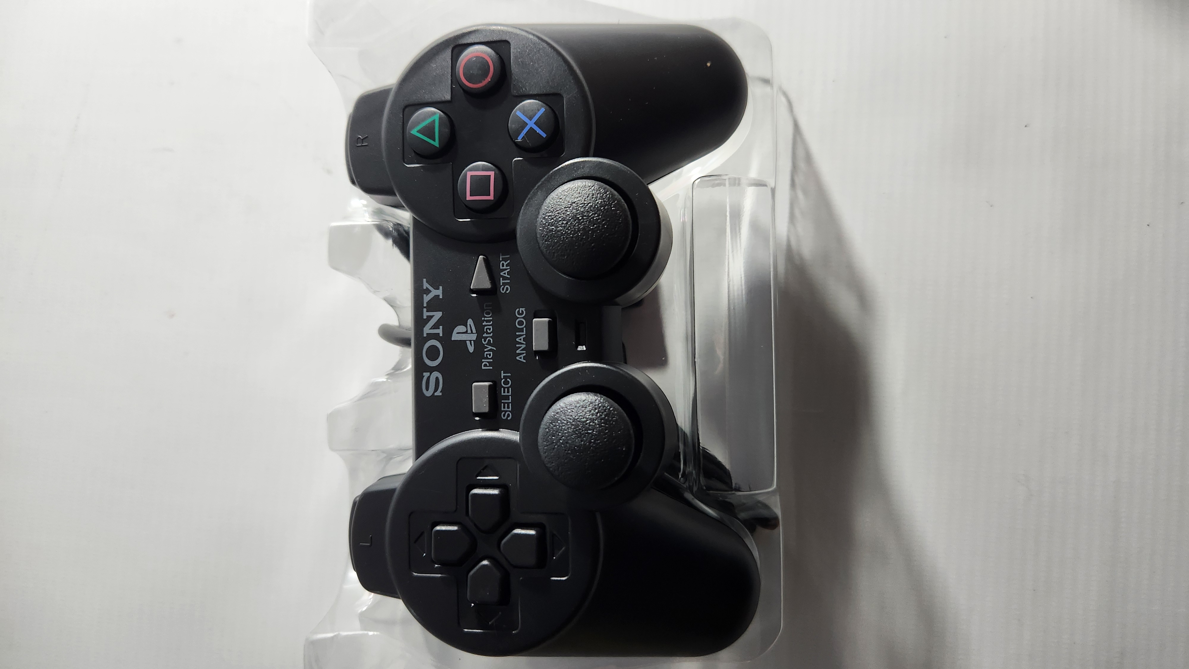 Joystick Ps2 con cable negro - Image 1