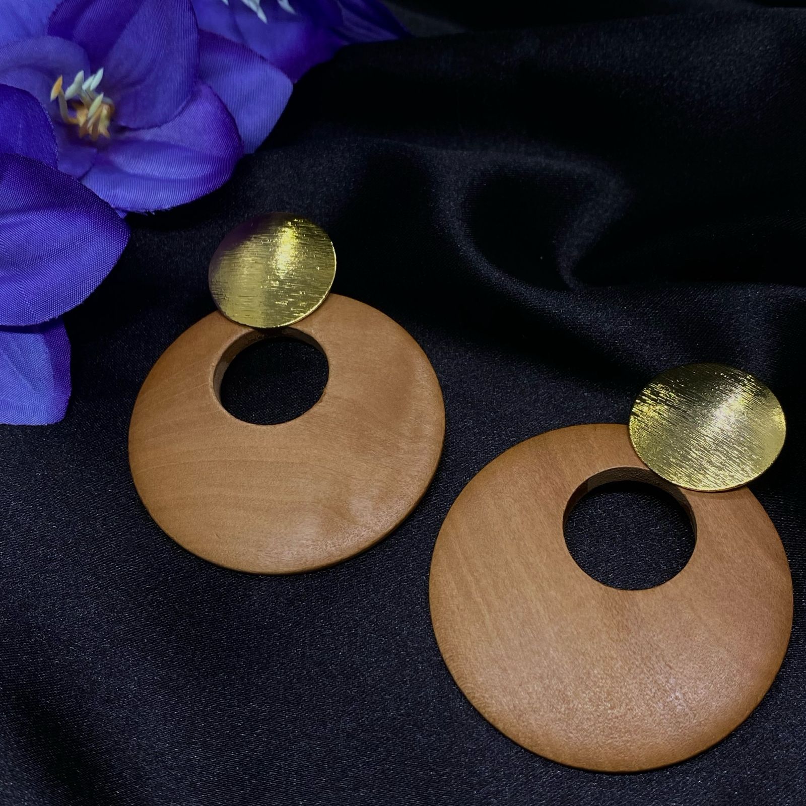 ARETES CÍRCULOS NATURALES GOLD - Image 1