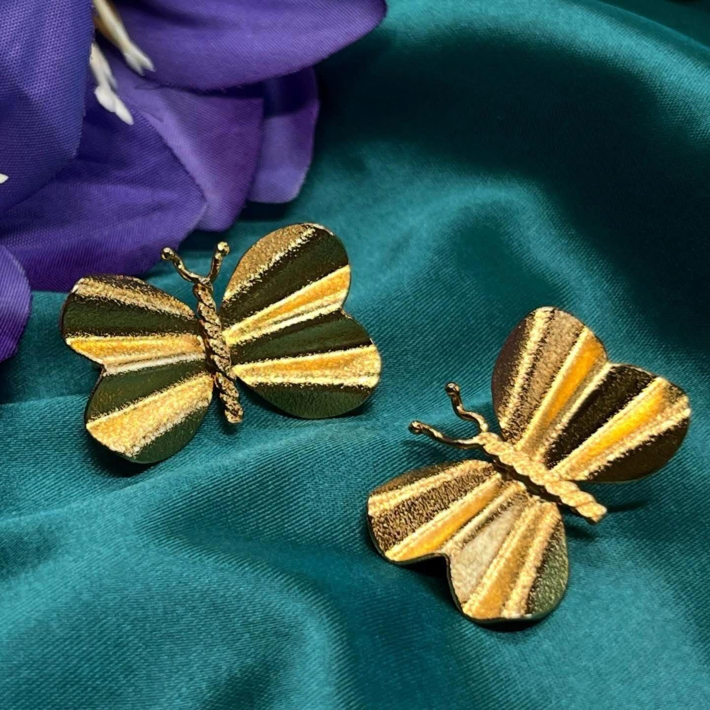 ARETES MARIPOSAS GEOMÉTRICAS - Image 1