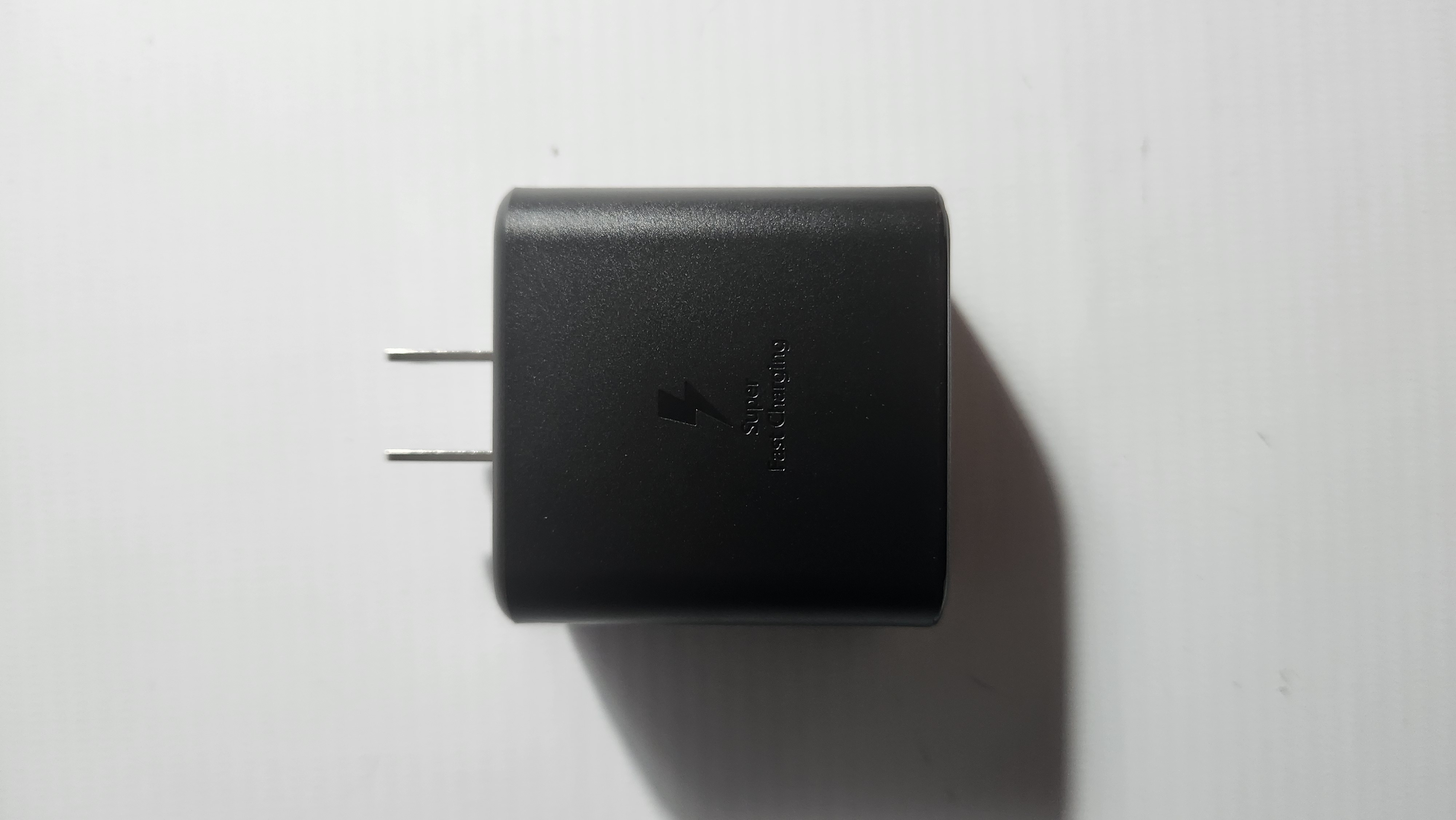 Cargador Carga Súper Rápida 2.0 | 45W Tipo C - Image 1