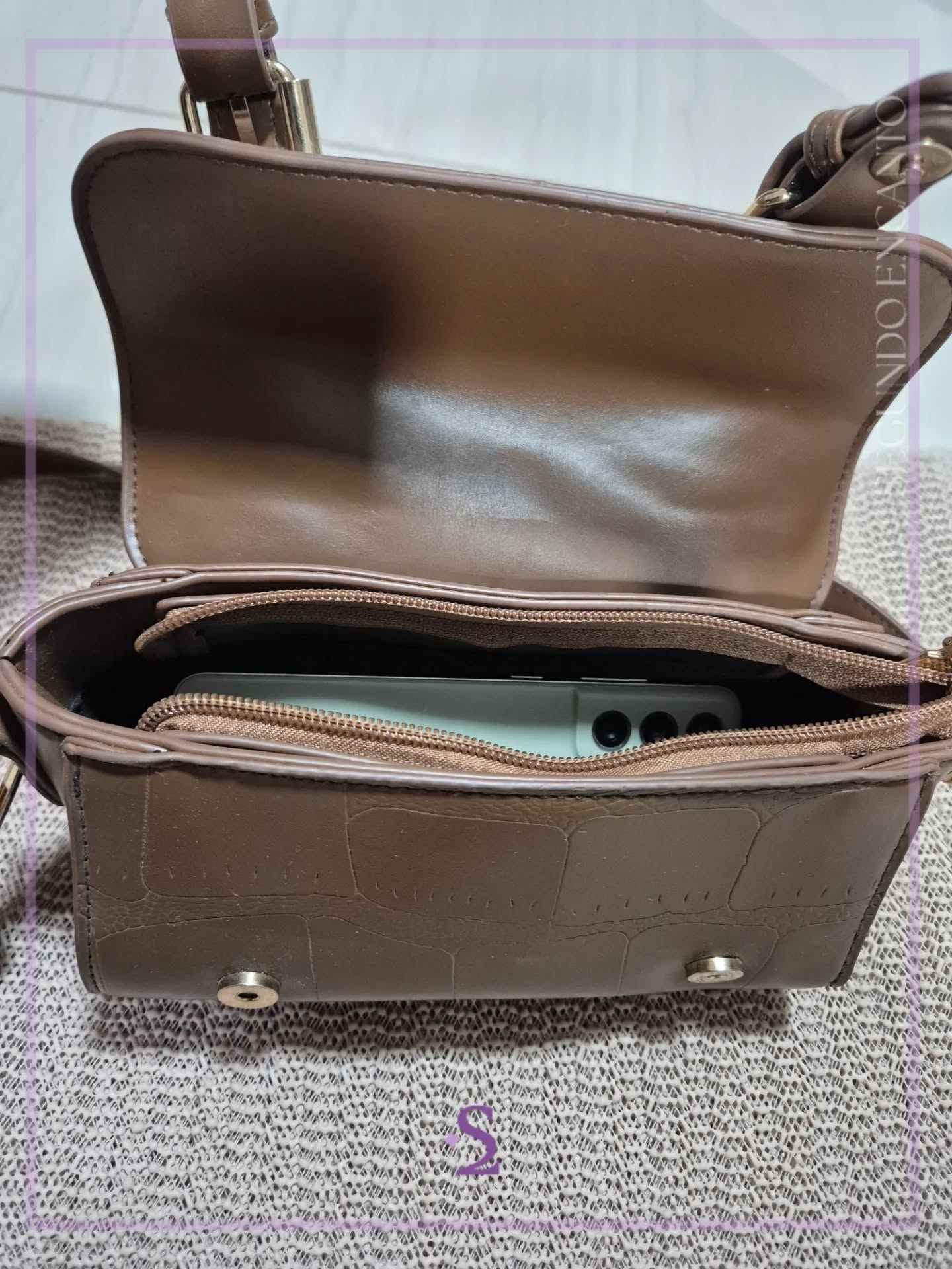 Mini cartera café - Image 7