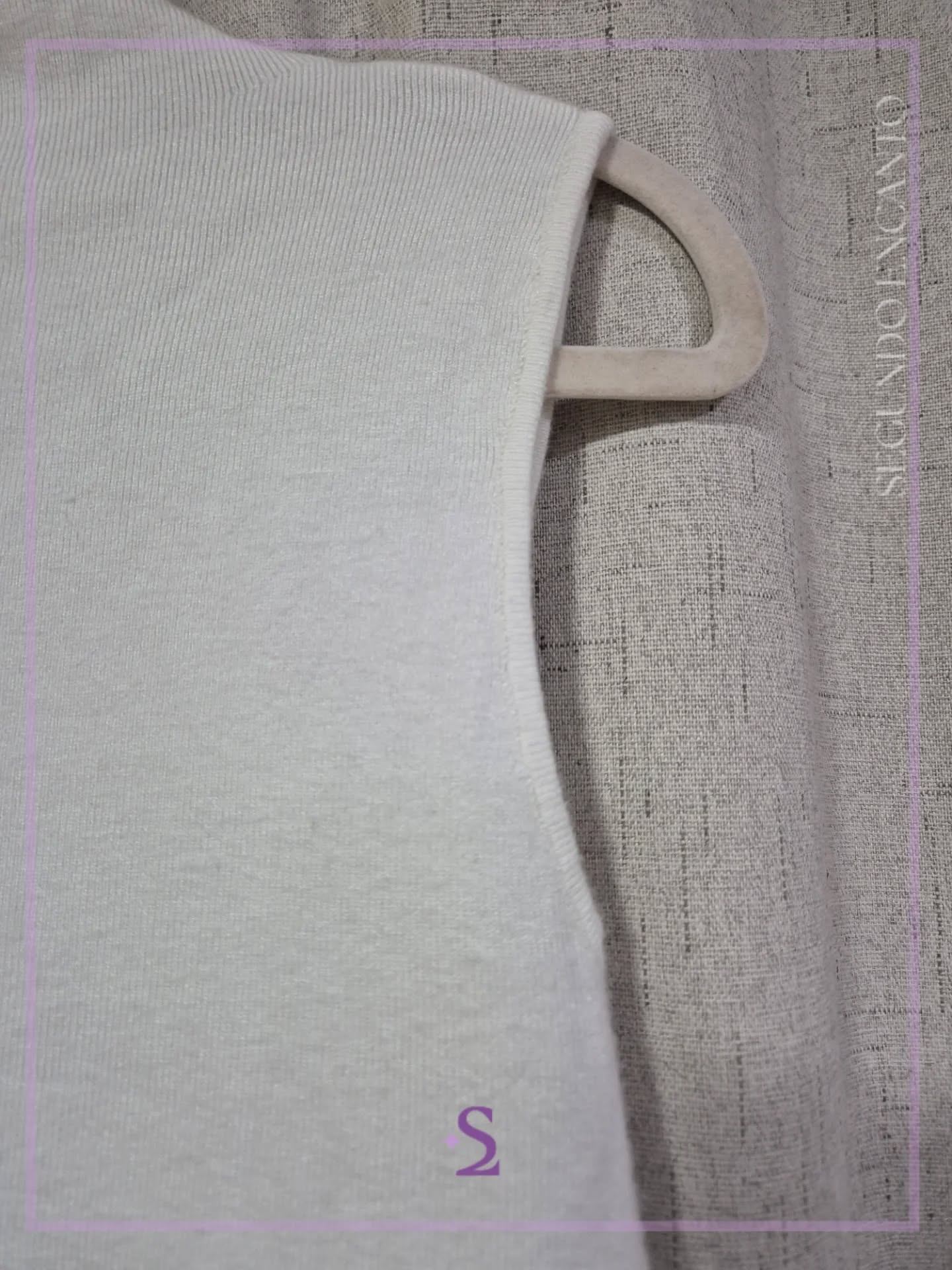 Blusa blanca cuello alto L - Image 5