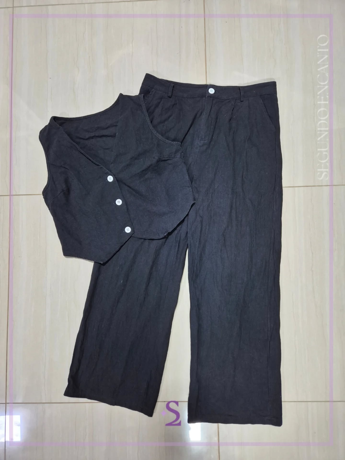 Conjunto chaleco y pantalon negro L/M - Image 1