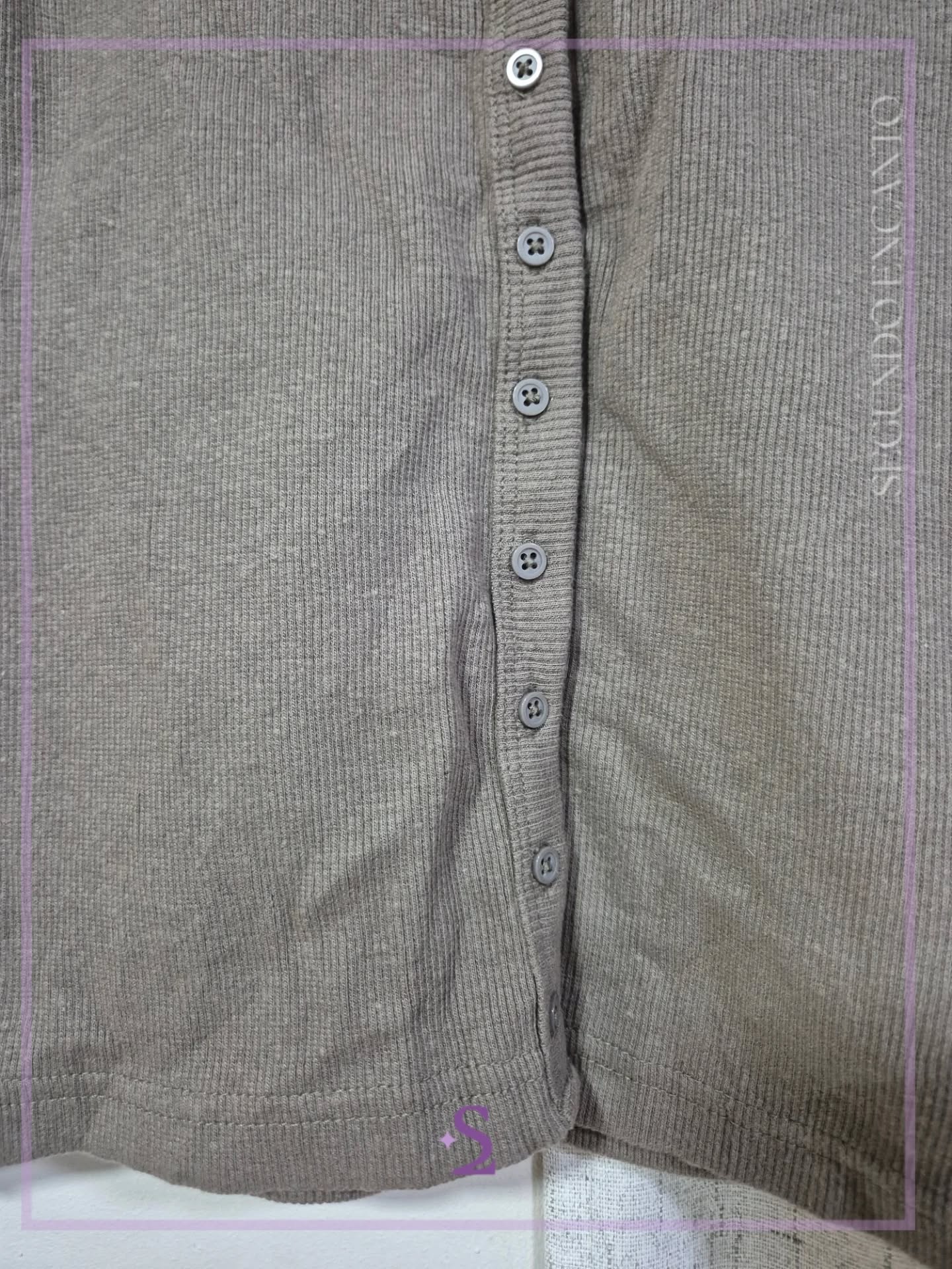 Camisa marron manga larga de botones XS - Image 5