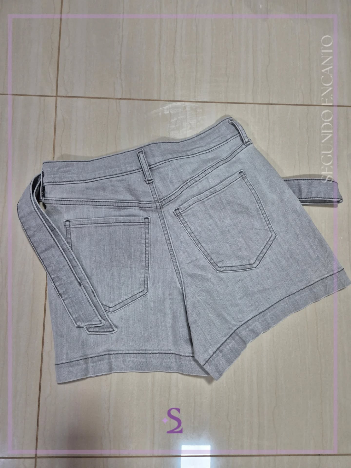 Short gris mezclilla con cinturon talla 27/4 M - Image 5