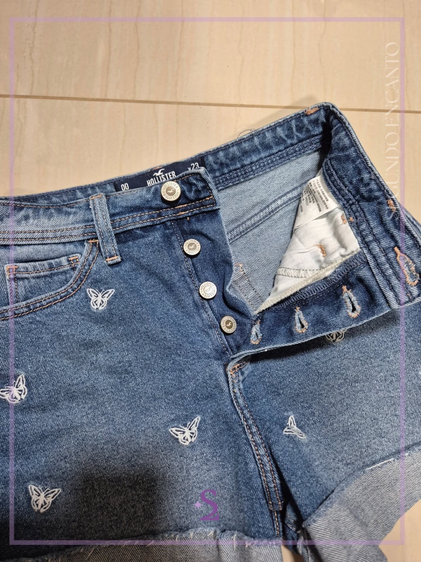 Short denim con mariposas bordadas w23 como XS - Image 6