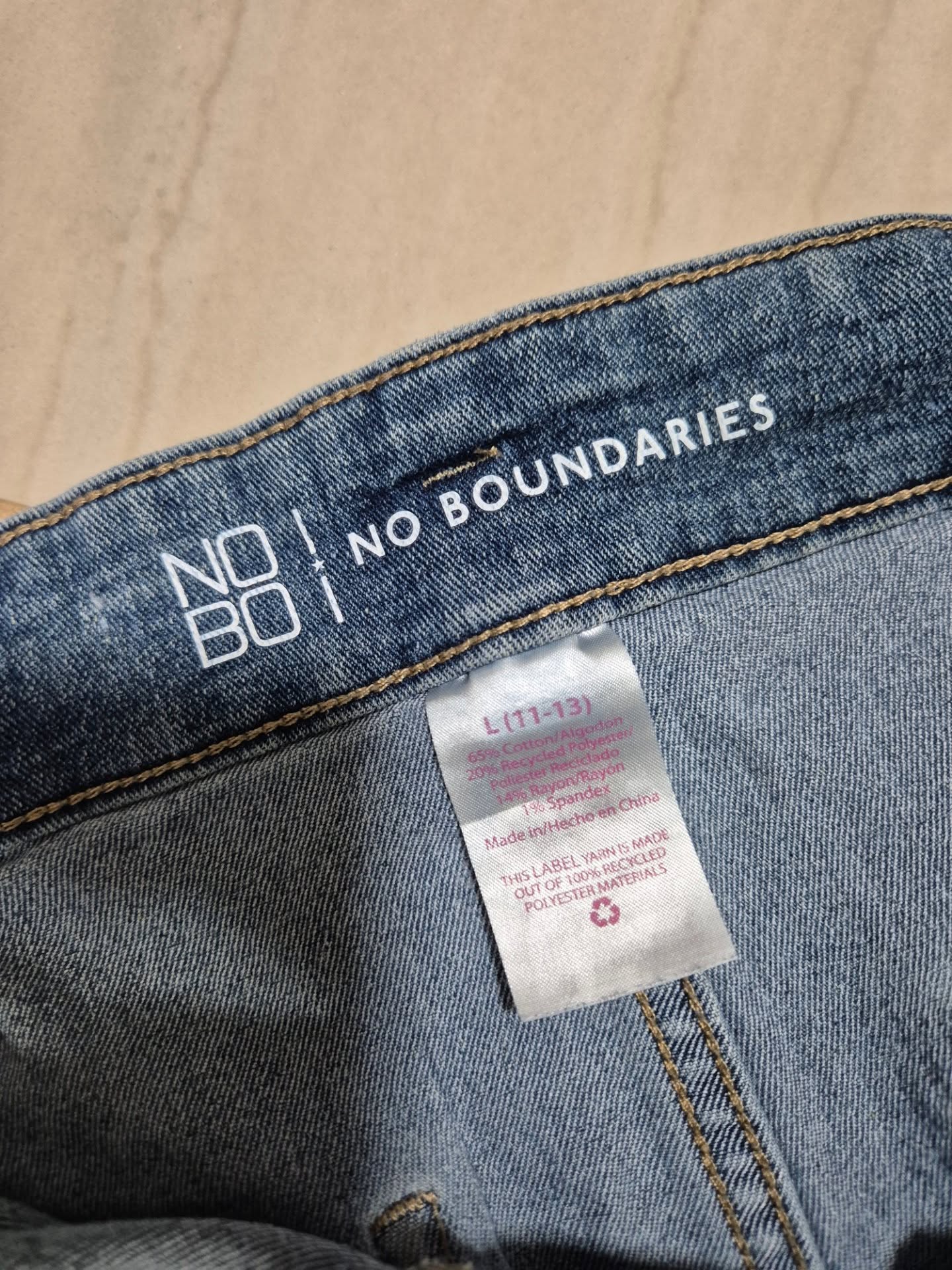 Denim short con pinzas L - Image 6