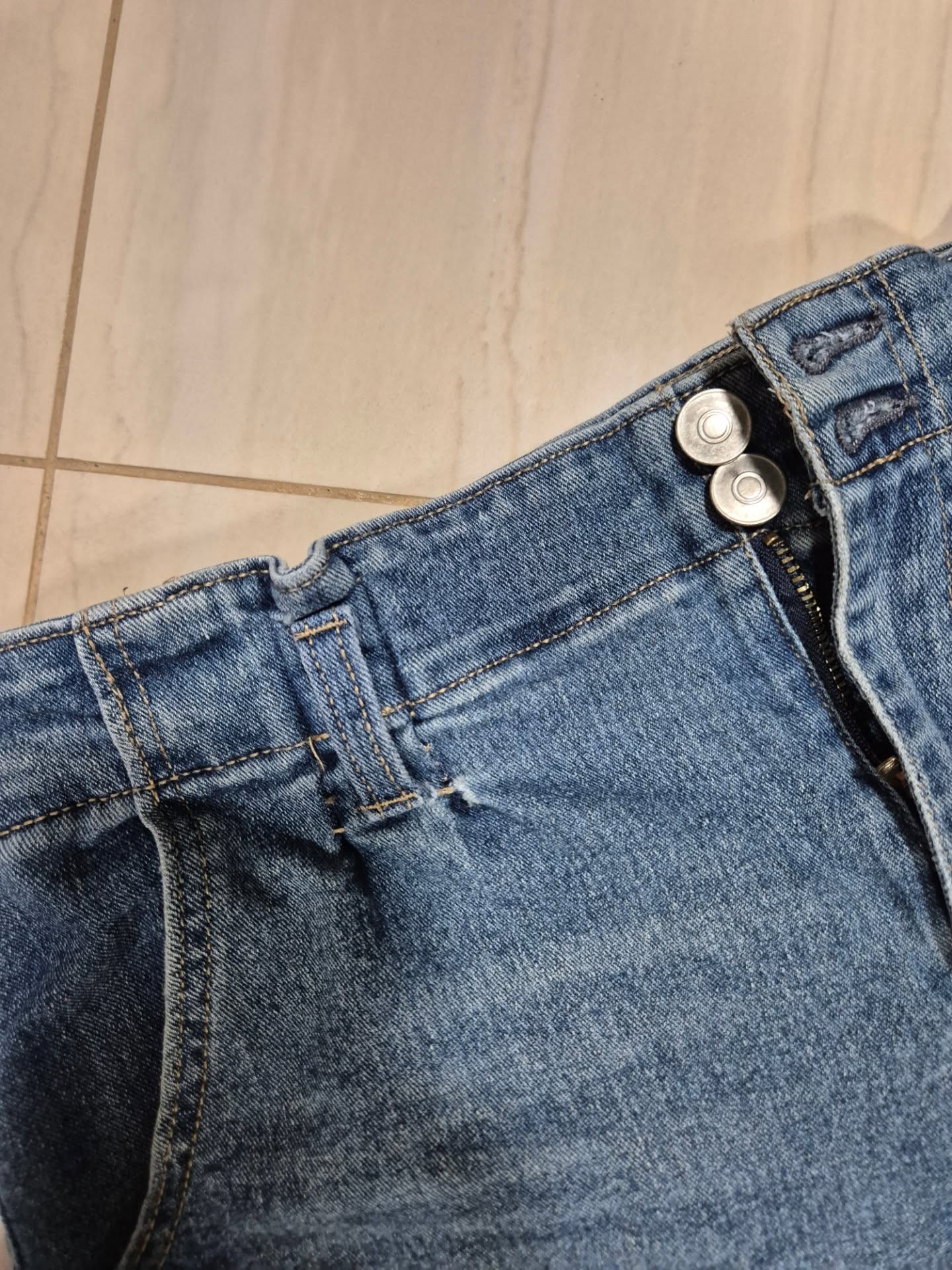 Denim short con pinzas L - Image 8