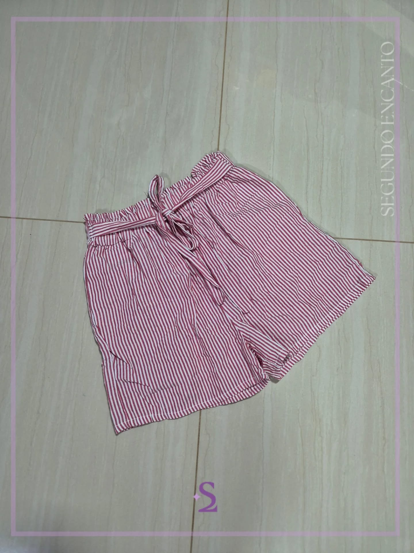 Short a rayas rojo y blanco M - Image 1