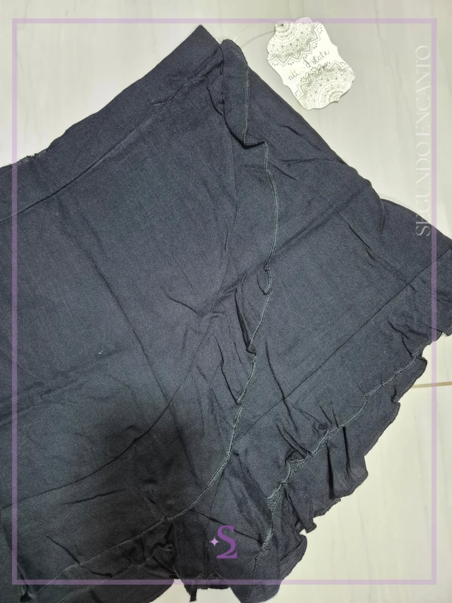 Faldashort M color negro nuevo - Image 3