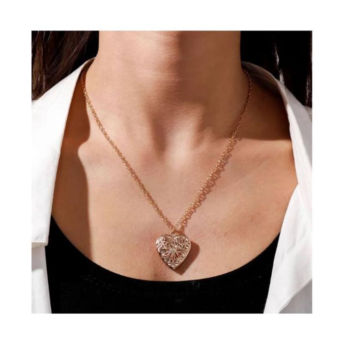 Collar con forma de corazón - Image 2