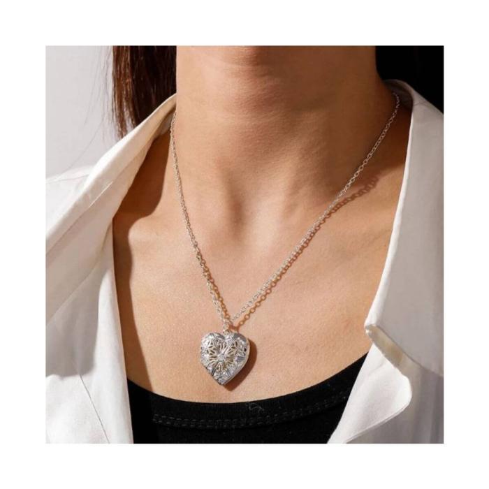 Collar con forma de corazón - Image 4