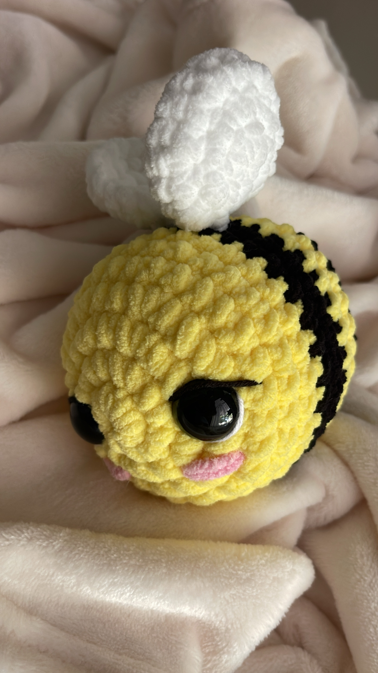 Abeja 🐝 - Image 2