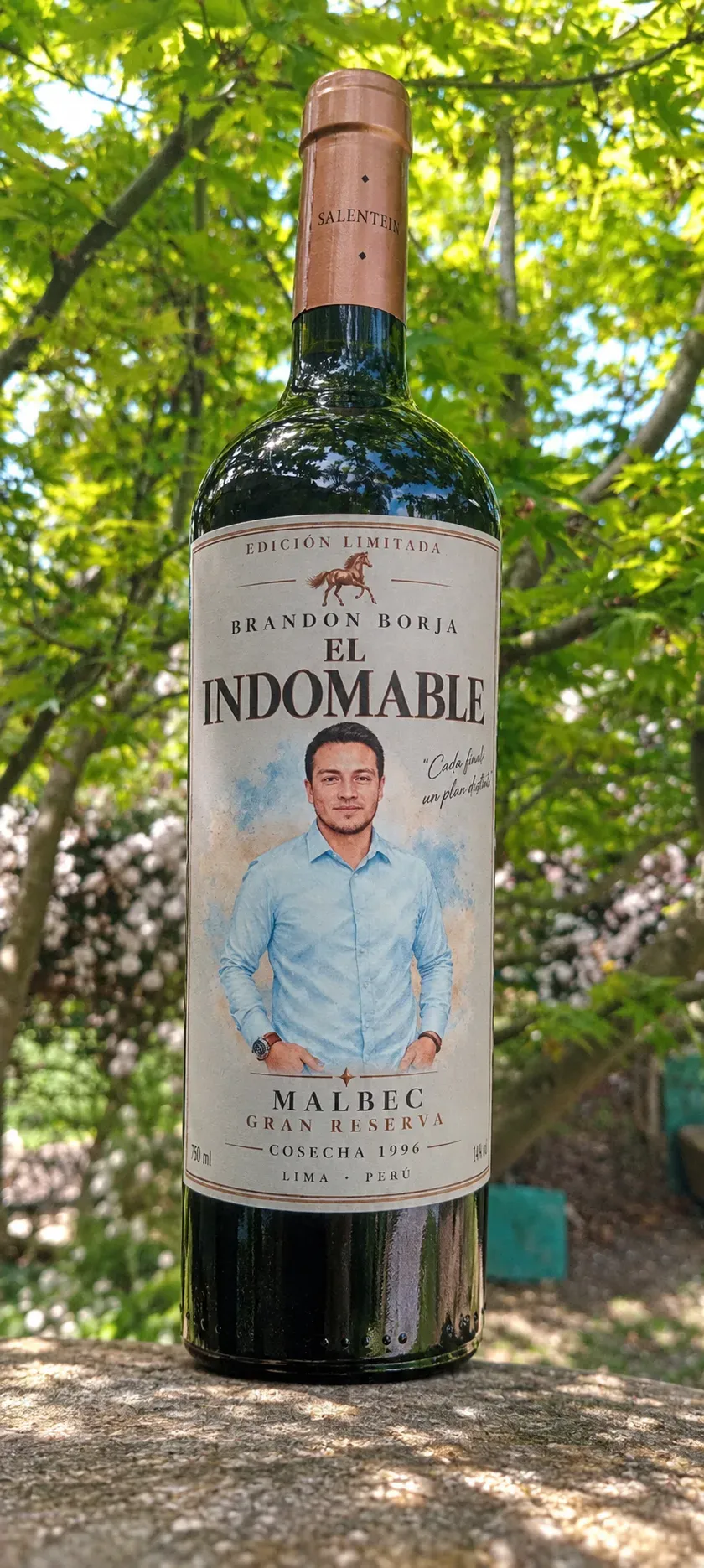 Vino con etiqueta personalizada