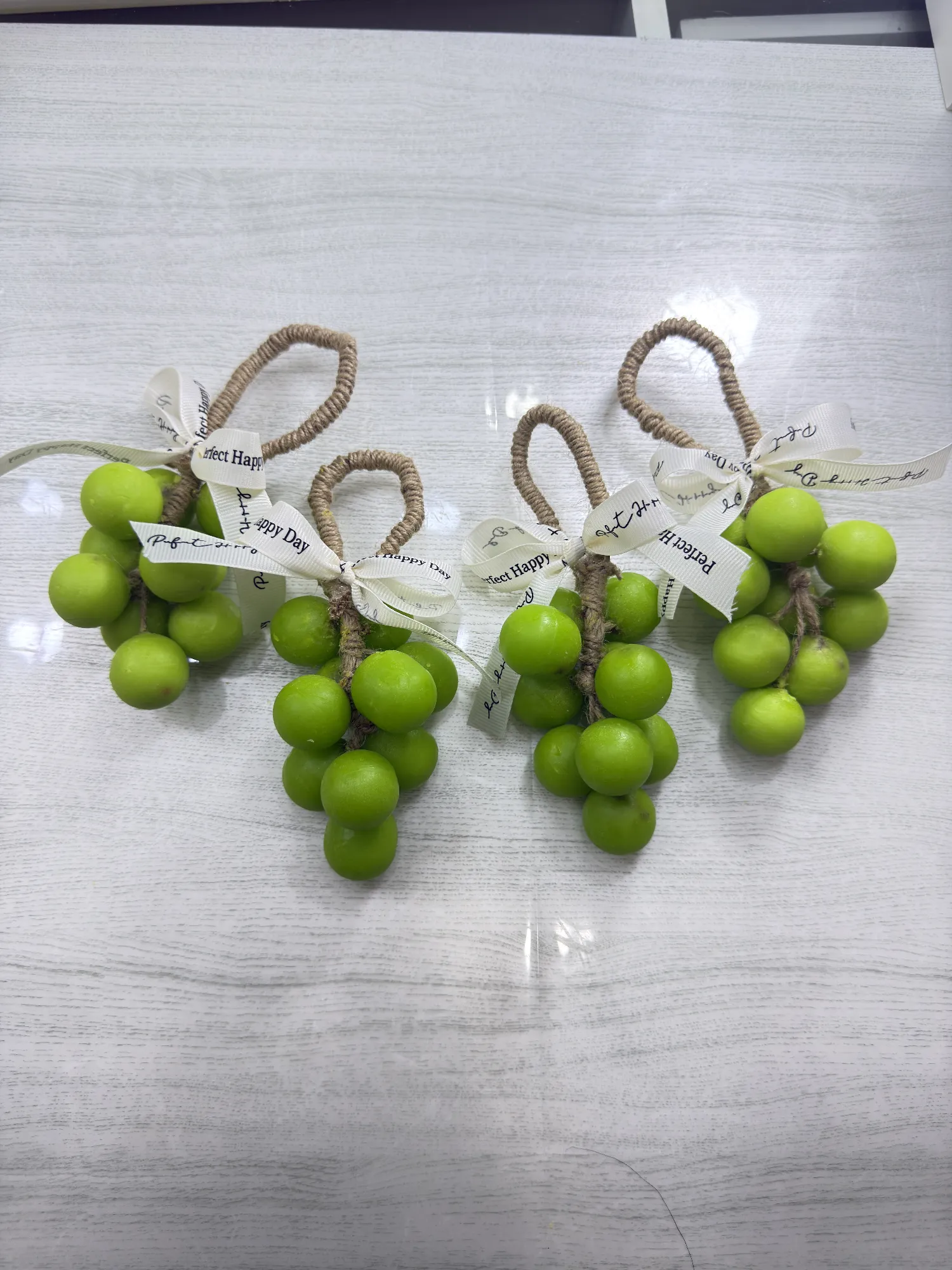 Jabón de racimos de uvas pequeño