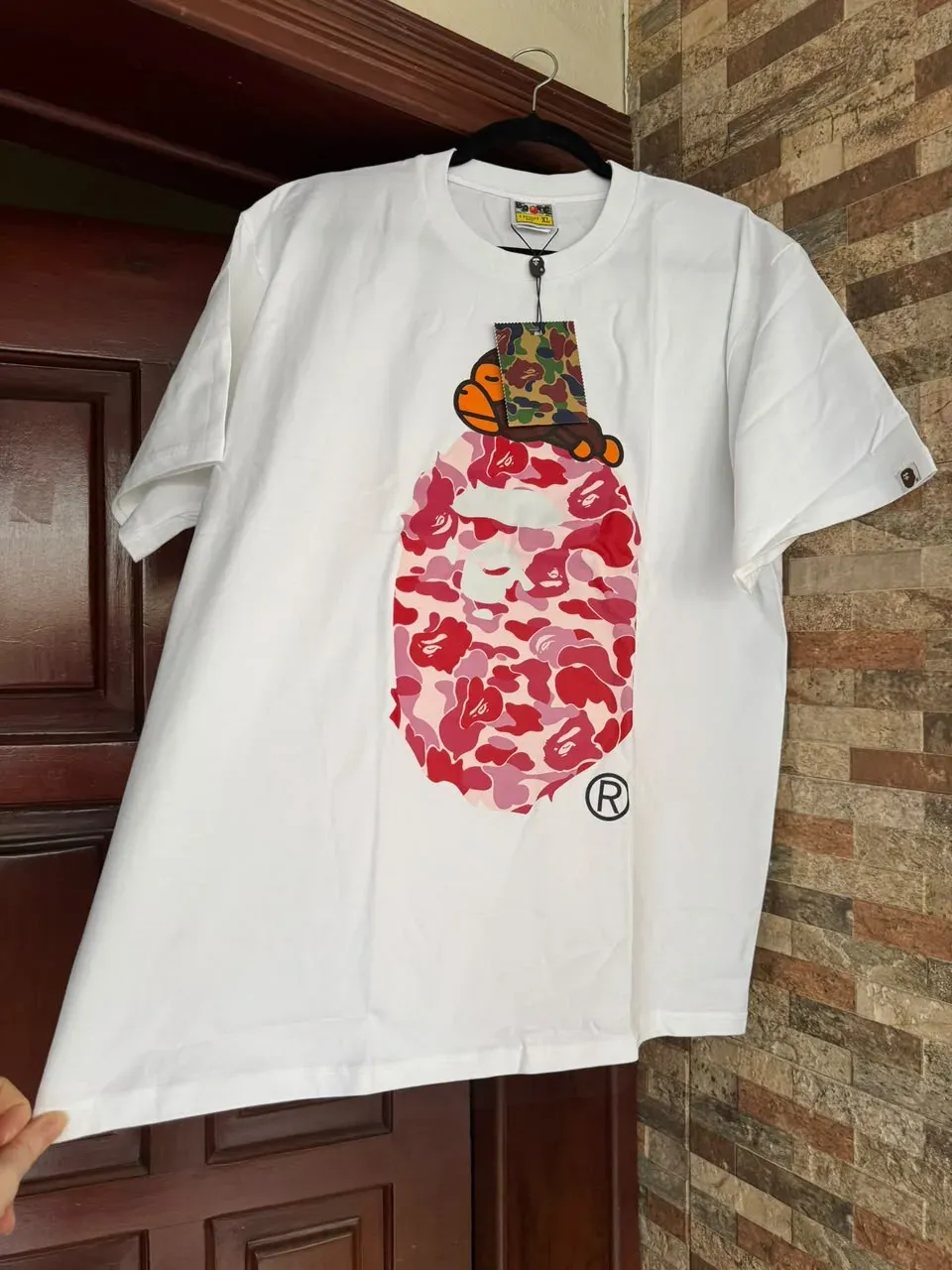 T-shirt bape