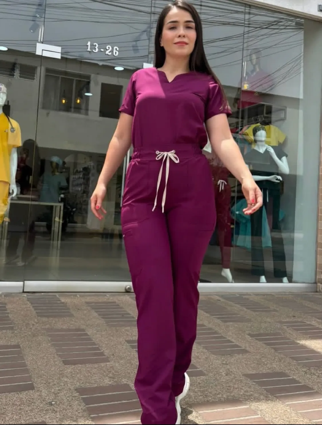 SCRUB NORA