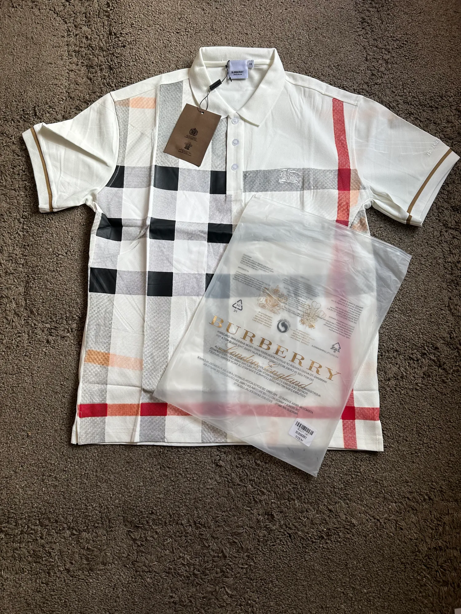 CAMISA BURBERRY TIPO POLO BLANCA