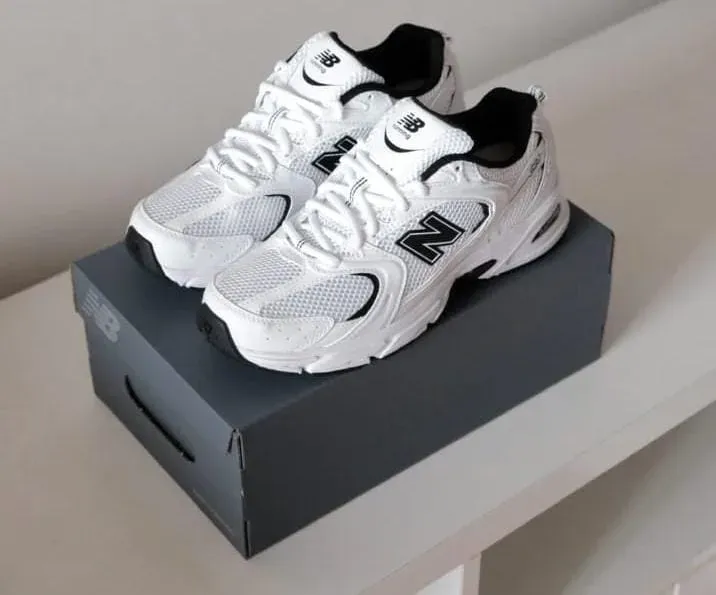 Zapatillas New Balance 👟🖤 - Image 2