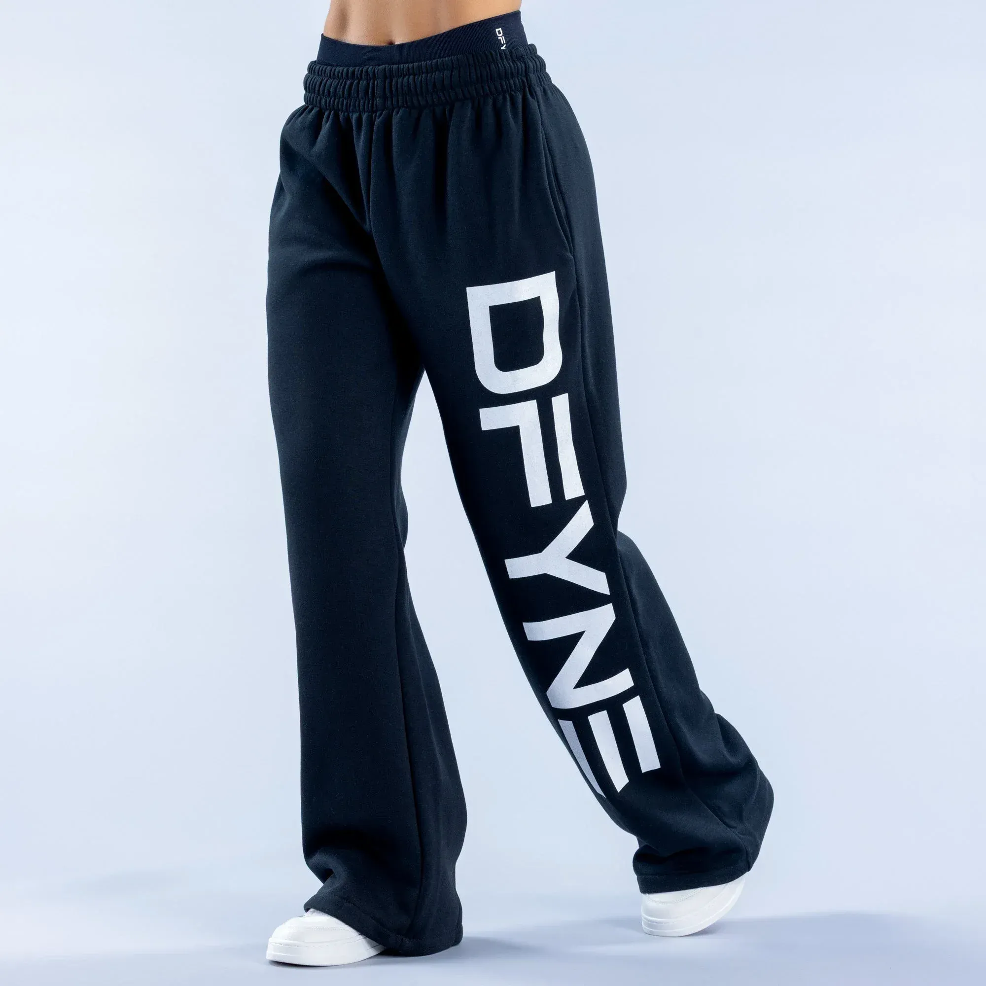 DFYNE Signature Wig Leg Jogger