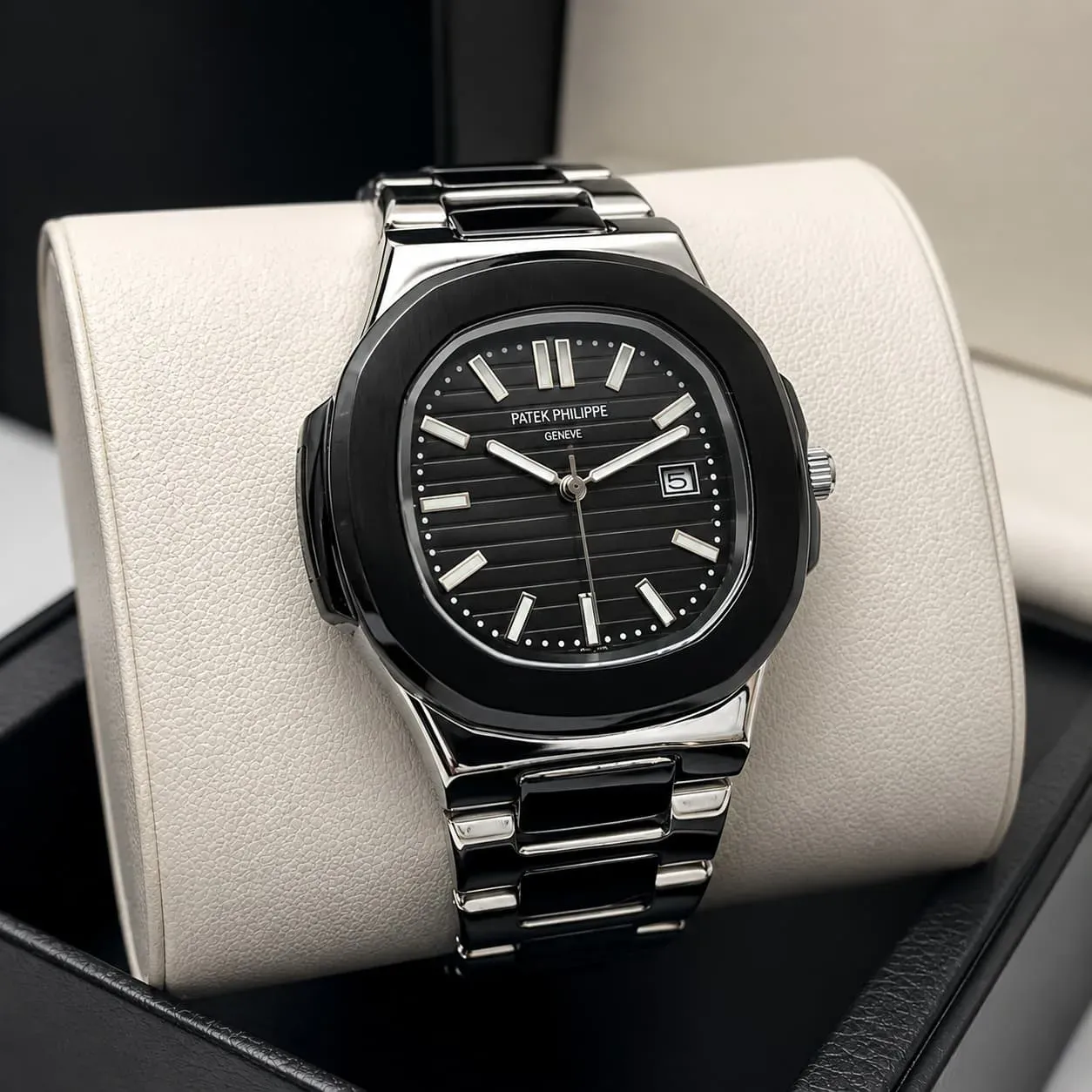 PATEK PHILIPPE 1.1 - Image 1
