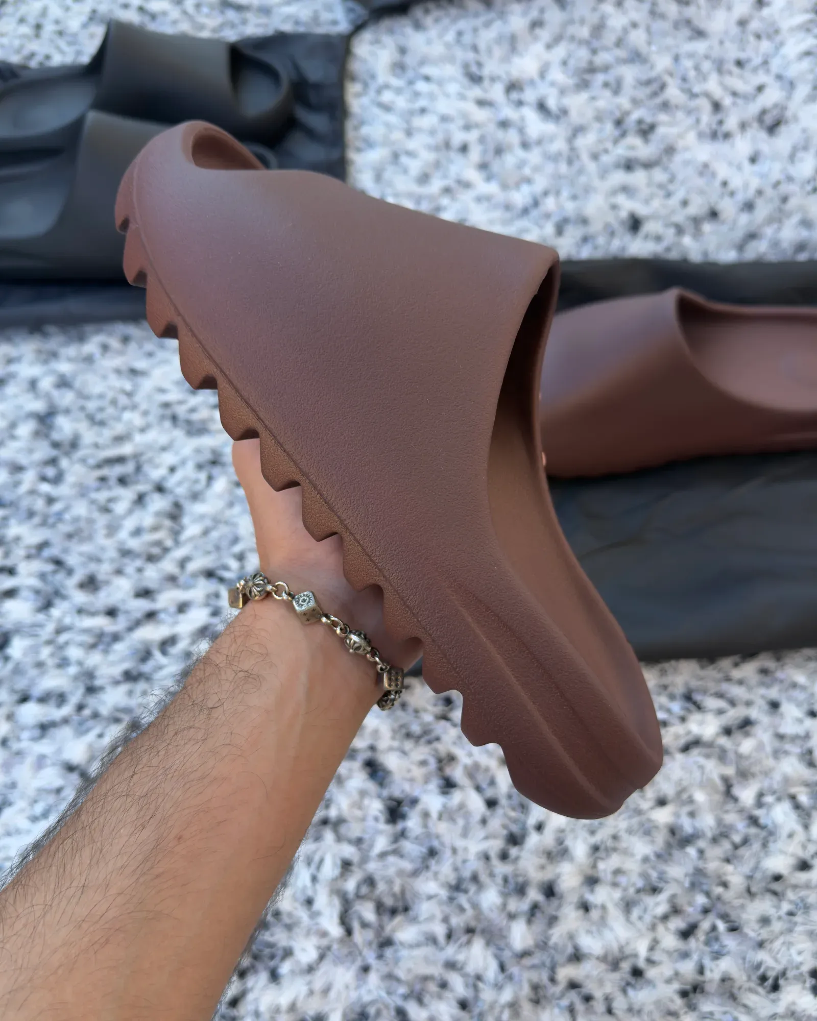Yzy-01 Marron / Fudge