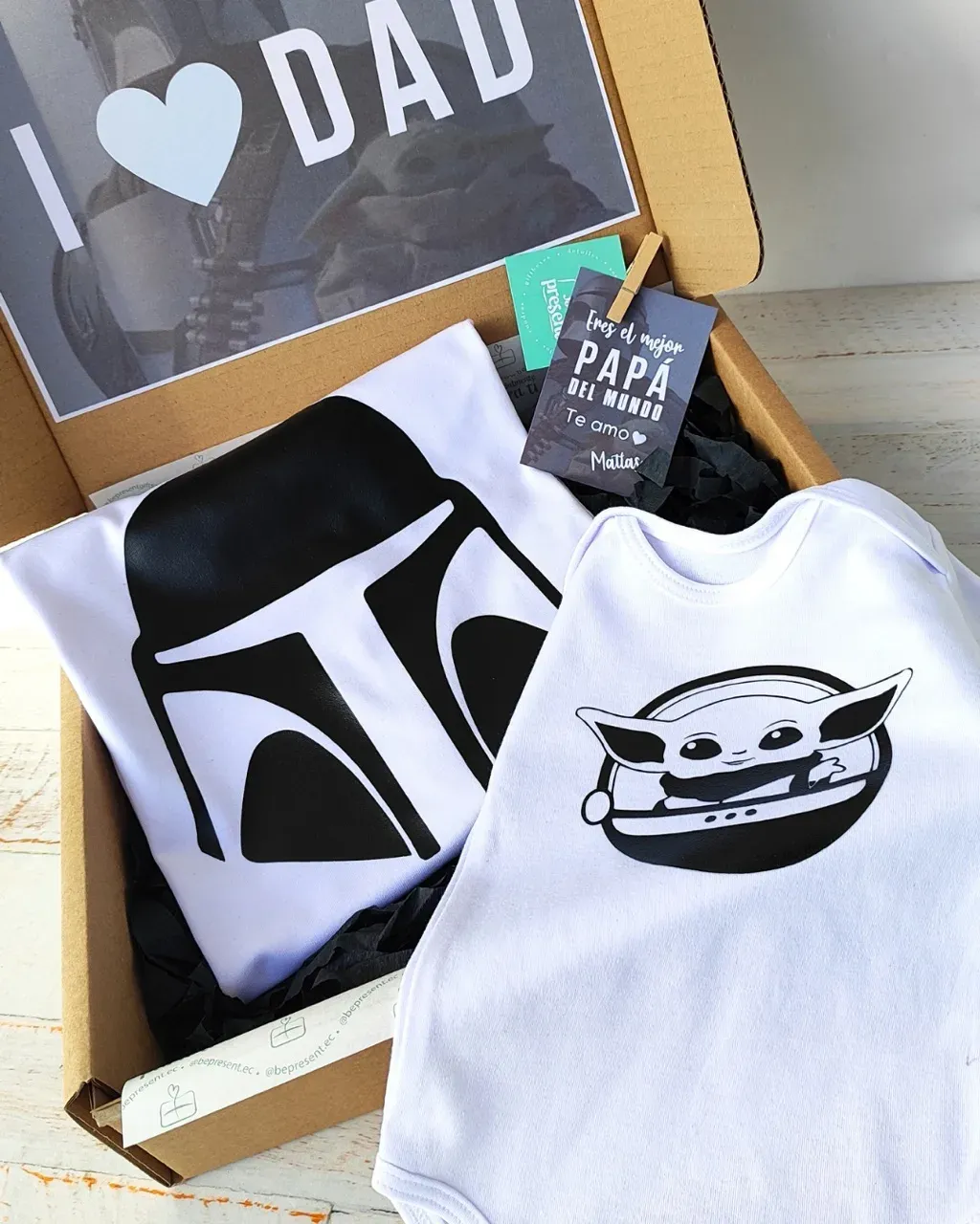 Kit camisetas personajes - Papá y bebé